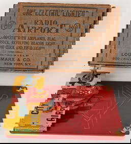 MARX ELECTRIC LIGHTED RADIO AIRPORT w/ BOX