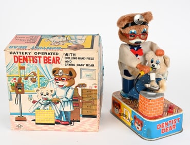 JAPAN BATTERY OP DENTIST BEAR w/ BOX