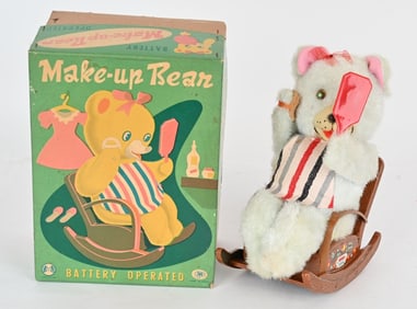 JAPAN BATTERY OP MAKE UP BEAR w/ BOX