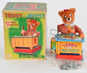 JAPAN BATTERY OP TEDDY THE ARTIST w/ BOX