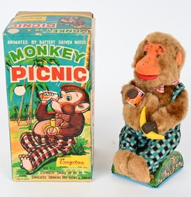 JAPAN BATTERY OP MONKEY PICNIC w/ BOX