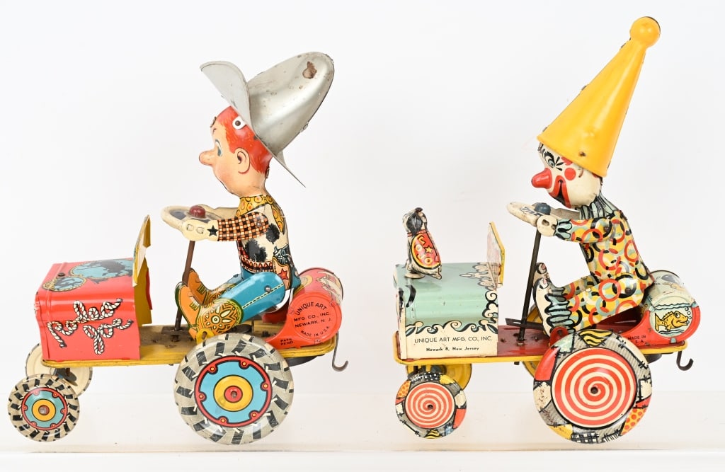 2- UNIQUE ART TIN WINDUP CRAZY CARS (1 of 5)