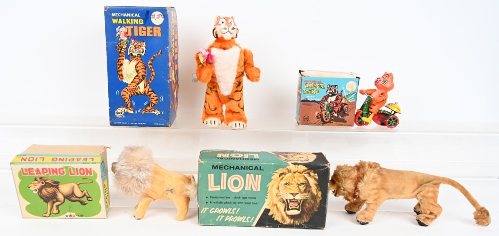 4- WINDUP LION & TIGER TOYS w/ BOX (1 of 4)