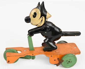 CHEIN TIN WINDUP FELIX THE CAT ON SCOOTER