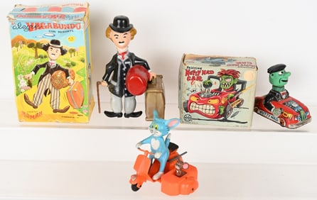 VINTAGE CHARACTER TOY LOT