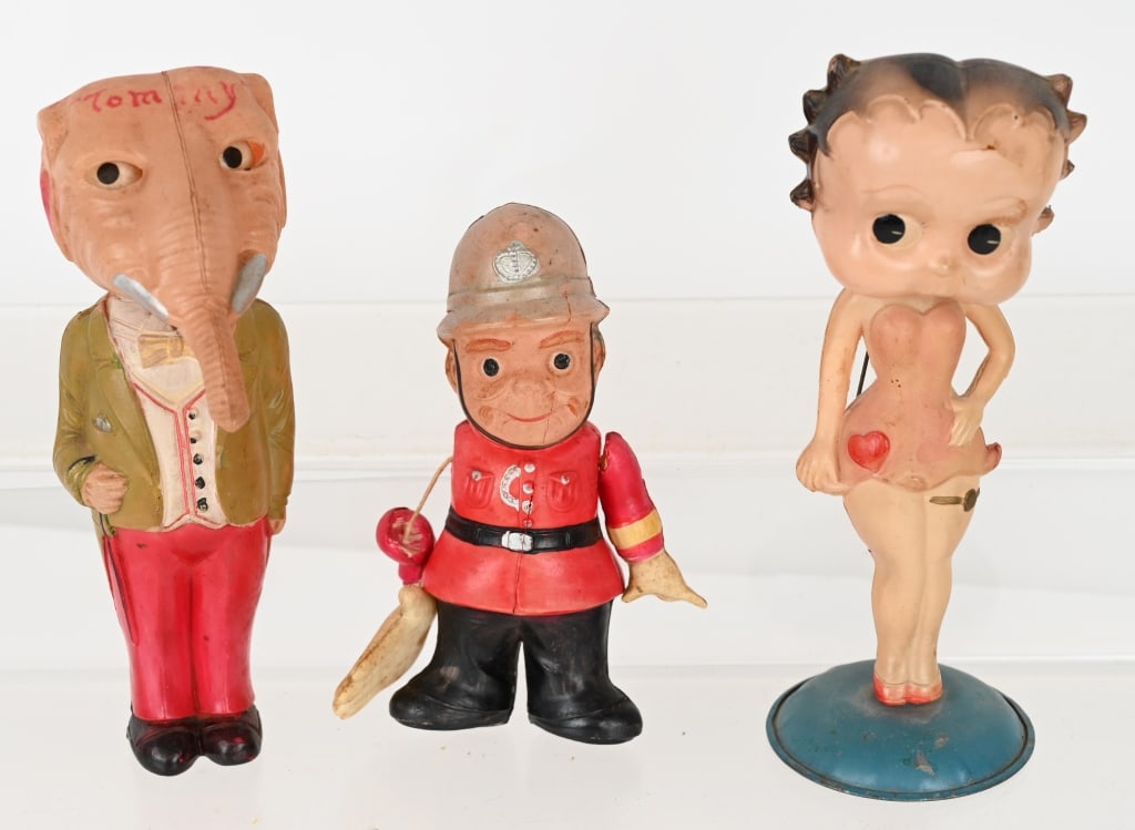 JAPAN BETTY BOOP CELLULOID NODDER & ELEPHANT (1 of 5)