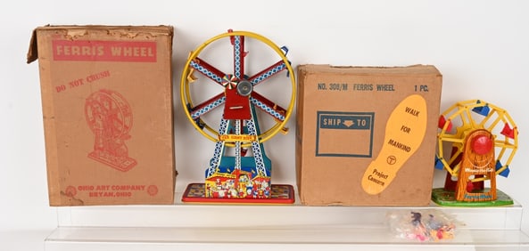 OHIO ART & WINNIE THE POOH FERRIS WHEELS, w/ BOX