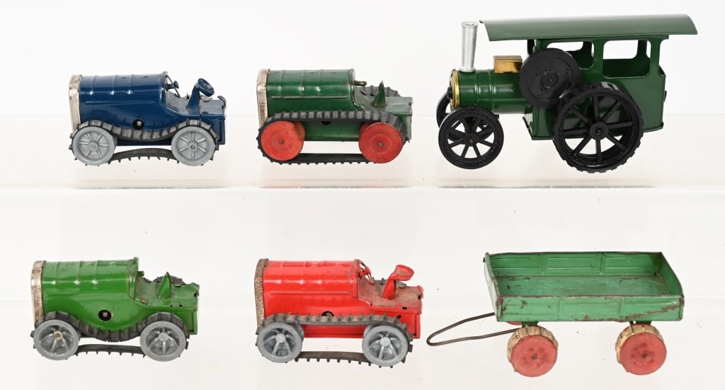 MINIC TRACTORS & STEAM ENGINE (1 of 3)