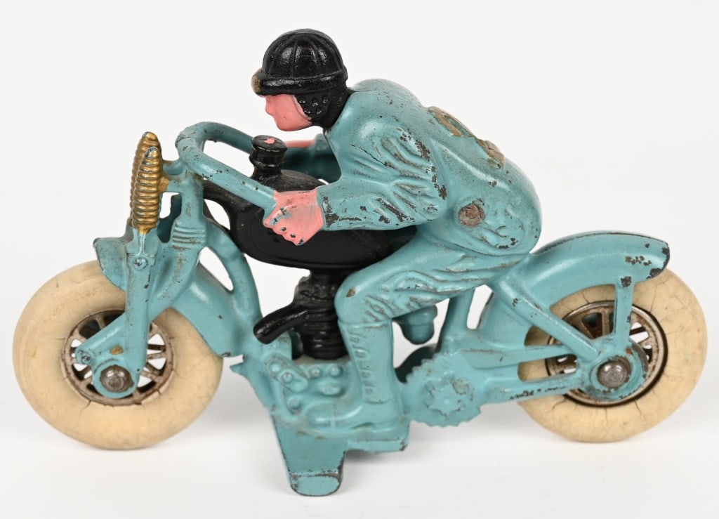 HUBLEY HARLEY DAVIDSON HILL CLIMBER MOTORCYCLE (1 of 4)