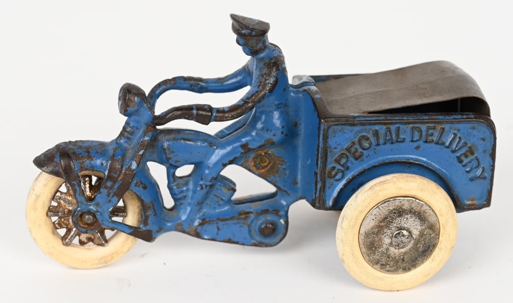 KILGORE CAST IRON SPECIAL DELIVERY MOTORCYCLE: Kilgore Delivery motorcycle. All original except for correct replacement tires. No cracks or repairs. 4 1/2" Very Good-Excellent