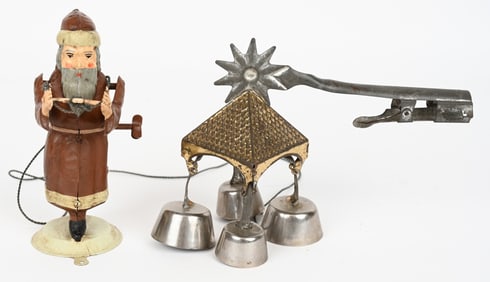 HAND PAINTED TIN WINDUP SANTA CLAUS RINGING BELLS