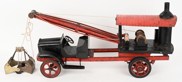 KELMET PRESSED STEEL STEAM SHOVEL TRUCK