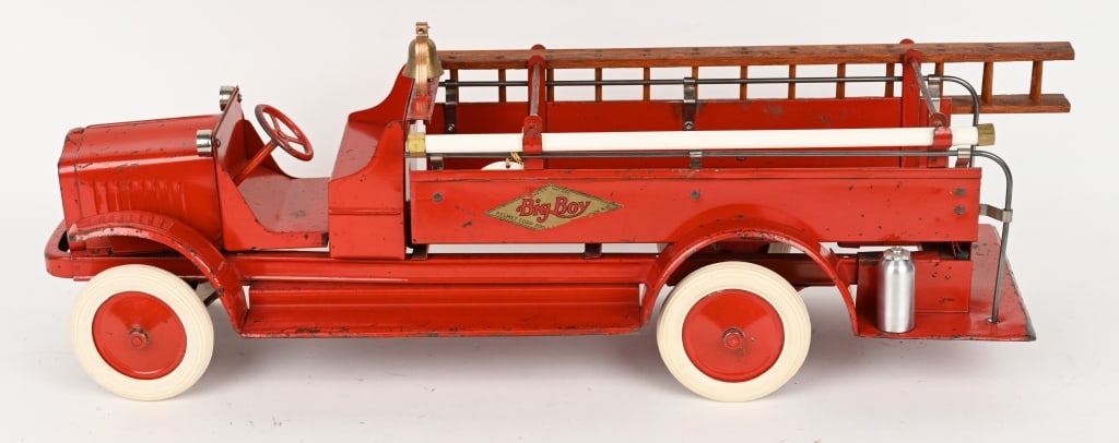 KELMET PRESSED STEEL LADDER TRUCK: Nice original Kelmet Ladder Truck. Exceptional paint and decals. Accessories are replaced. 27" Excellent Provenance: Don Kaufman Collection