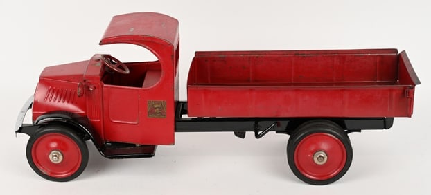 STEELCRAFT MACK DELUXE DUMP TRUCK