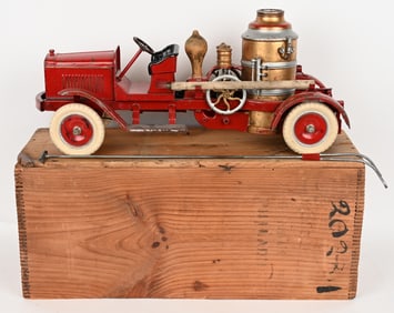 KINGSBURY CLOCKWORK PUMP FIRE PUMPER w/ BOX