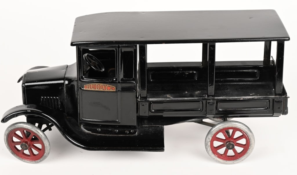 BUDDY L FLIVVER HUCKSTER (1 of 5)