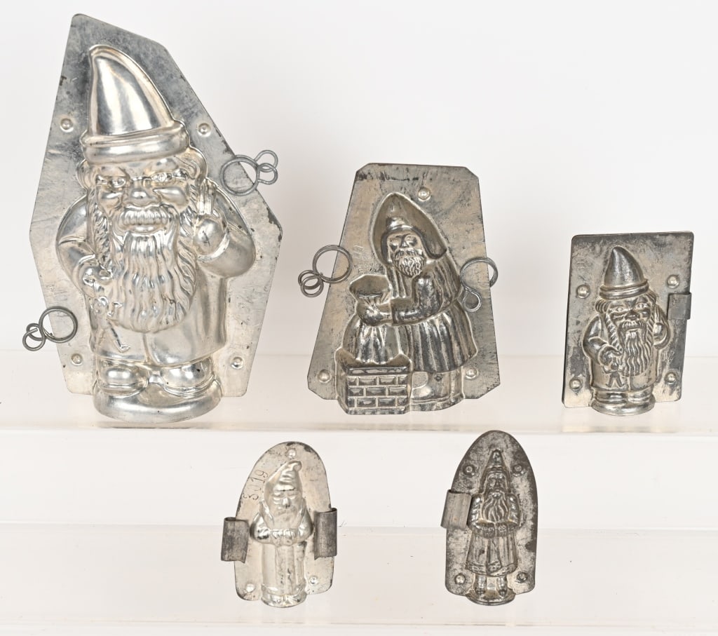 5- ANTIQUE SANTA CLAUS CHOCOLATE MOLDS (1 of 7)