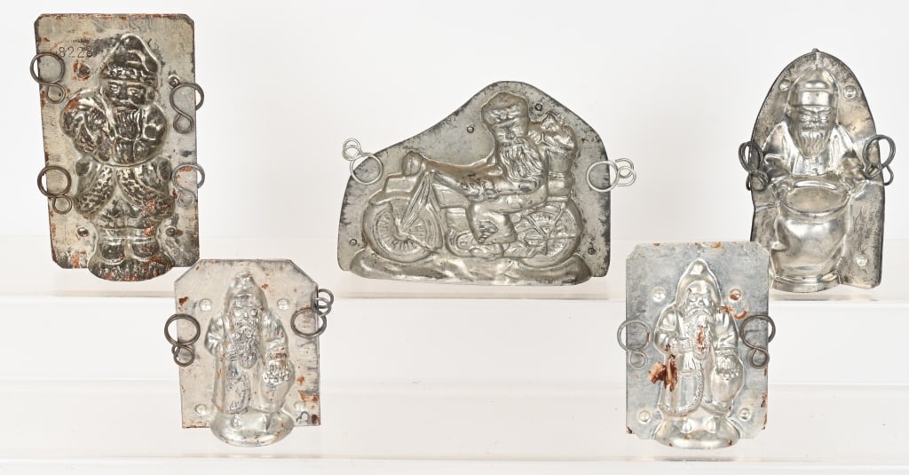 5- ANTIQUE SANTA CLAUS CHOCOLATE MOLDS (1 of 10)