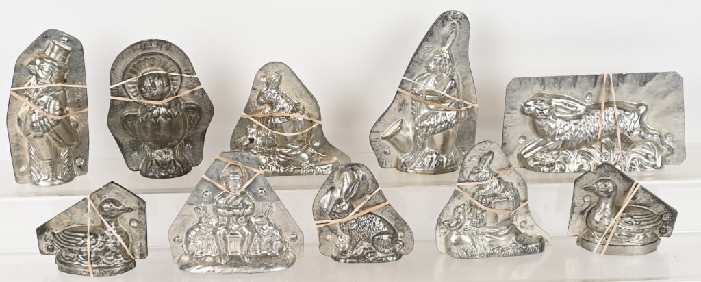 10- ANTIQUE EASTER CHOCOLATE MOLDS (1 of 3)