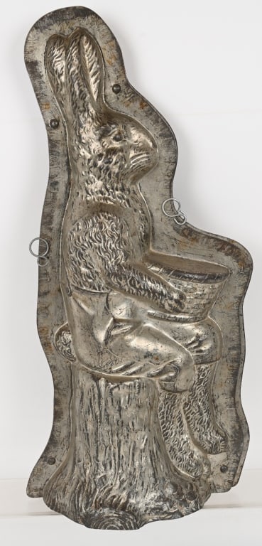 21" ANTIQUE EASTER BUNNY CHOCOLATE MOLD (1 of 4)