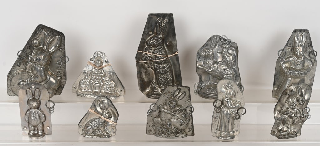 10- ANTIQUE EASTER CHOCOLATE MOLDS (1 of 3)