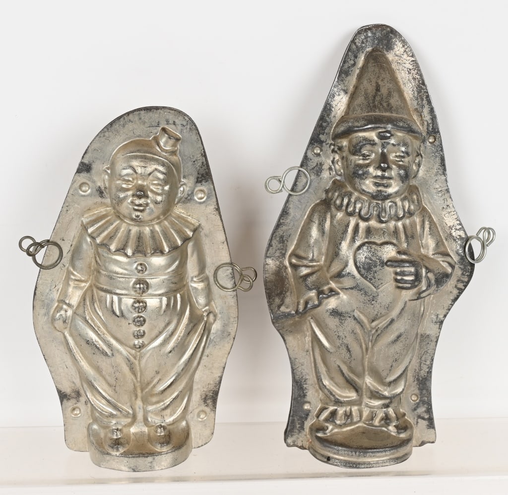 2- LARGE ANTIQUE CLOWN CHOCOLATE MOLDS (1 of 9)