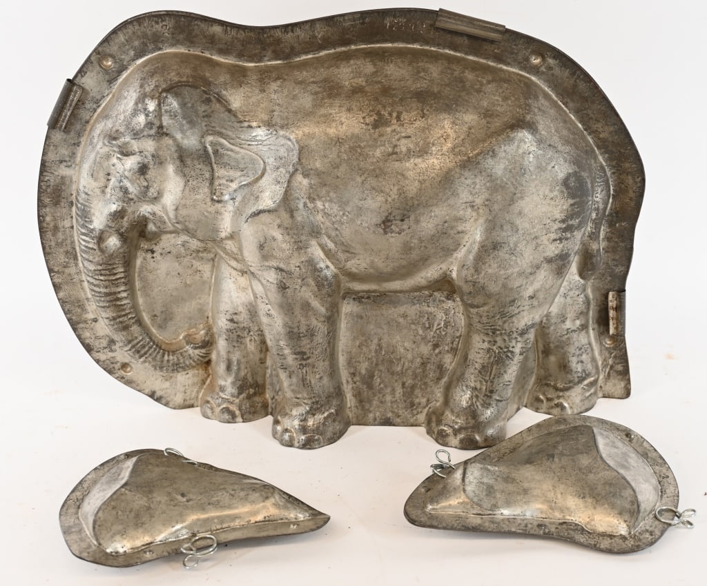 HUGE ANTIQUE STANDING ELEPHANT CHOCOLATE MOLD (1 of 5)