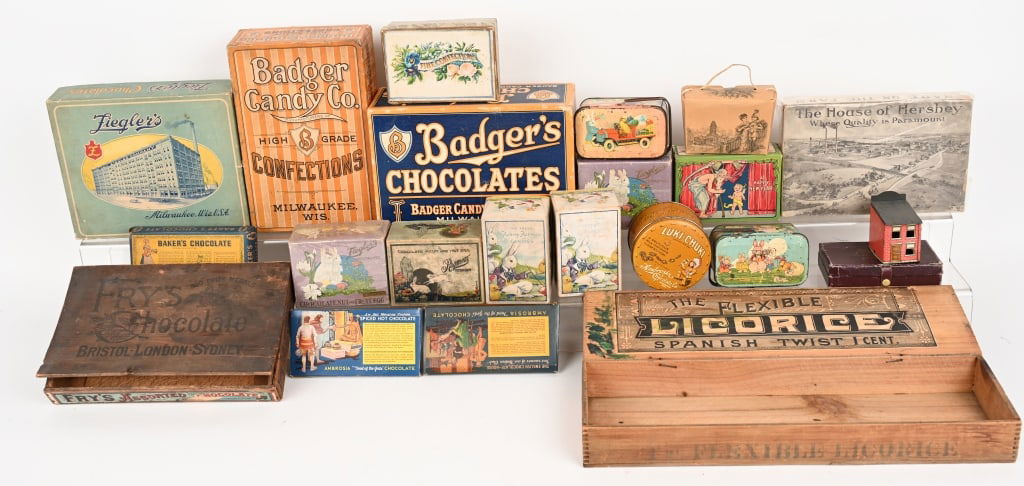 LOT OF ANTIQUE CHOCOLATE BOXES & TINS (1 of 6)