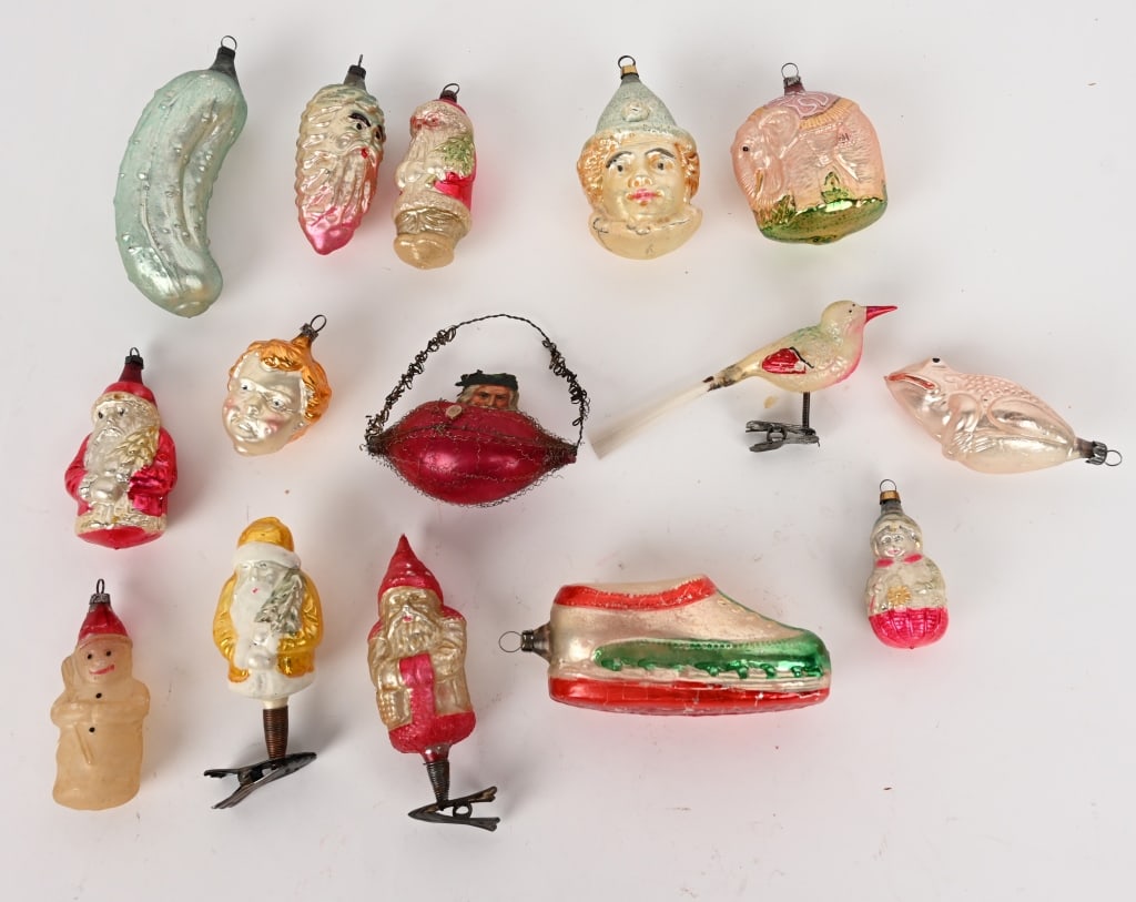 15- ANTIQUE GLASS BLOWN CHRISTMAS ORNAMENTS: Nice lot of antique Christmas Ornaments. Some scarce example.