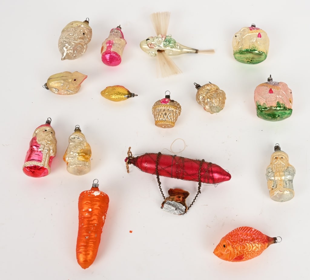 15- ANTIQUE GLASS BLOWN CHRISTMAS ORNAMENTS: Nice lot of antique Christmas Ornaments. Some scarce example.