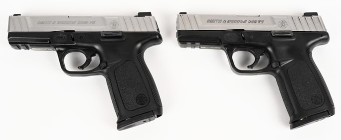 LOT OF 2 SMITH & WESSON SEMI AUTO PISTOLS