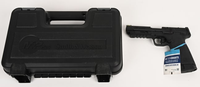 SMITH & WESSON M&P .22WMR SEMI AUTO PISTOL