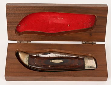 CASE XX BUFFALO FOLDING KNIFE W/ WOOD BOX