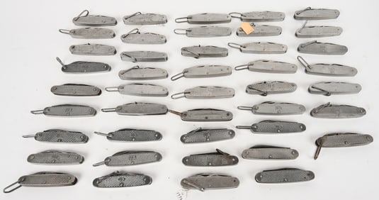 VINTAGE CAMILLUS/IMPERIAL US MILITARY CAMP KNIVES