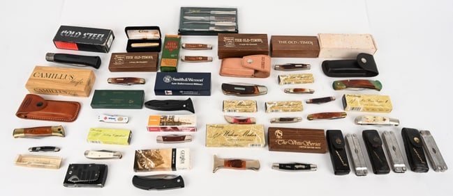 LOT OF FROST, GERBER, CAMILLUS, SCHRADE KNIVES