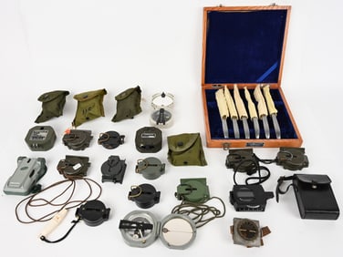 LOT OF 20 COMPASSES