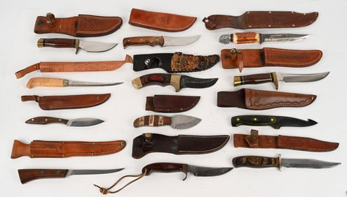 LOT OF 42 ASSORTED HUNTING AND FISHING KNIVES.