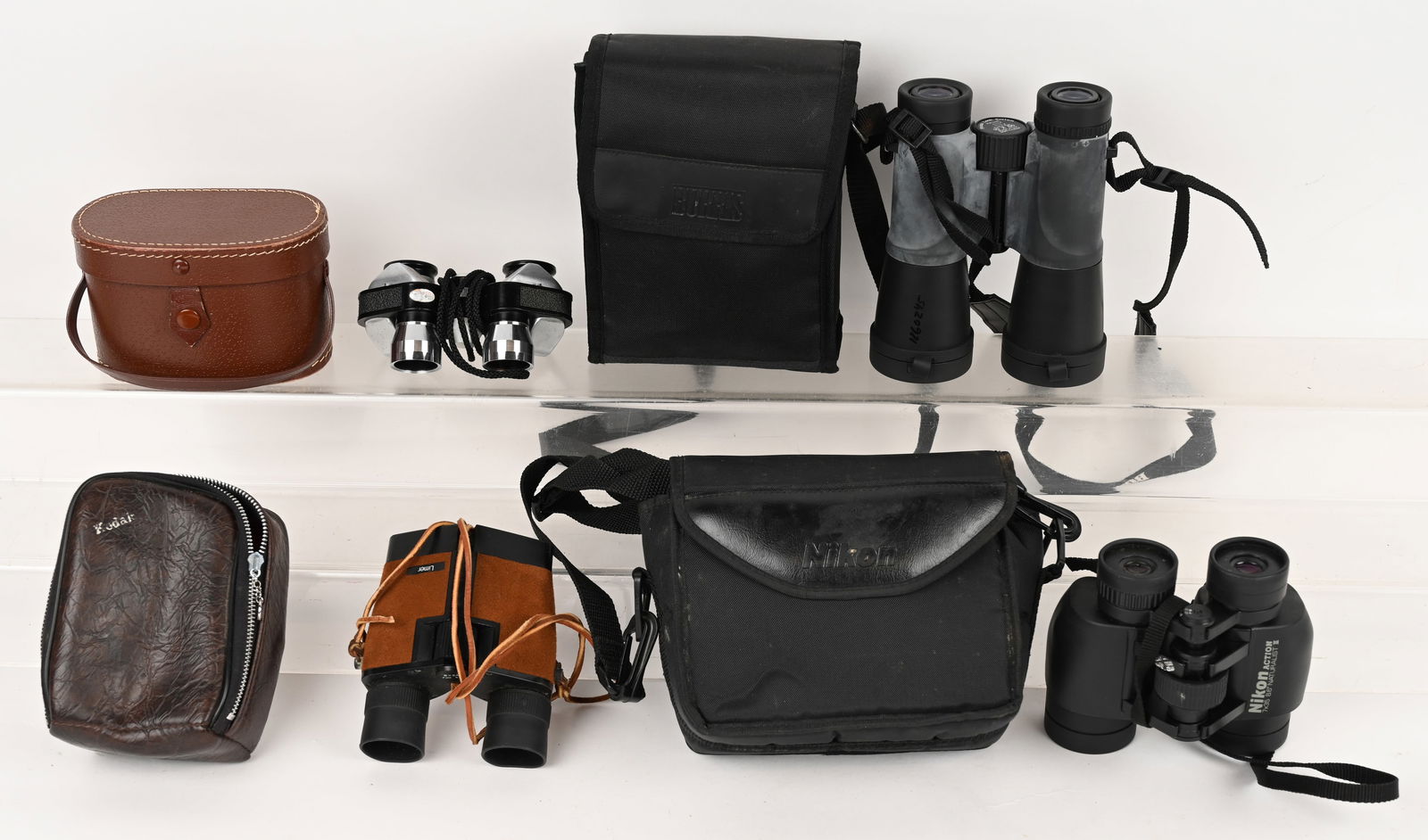 LOT OF 4 VERY GOOD BINOCULARS (1 of 5)