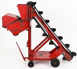 BUDDY L PRESSED STEEL SAND SCREENER