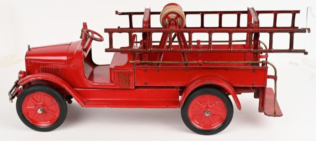 BUDDY L LADDER TRUCK 1930-32 BUMPER / HEADLIGHT