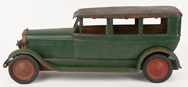 TURNER PRESSED STEEL LINCOLN SEDAN