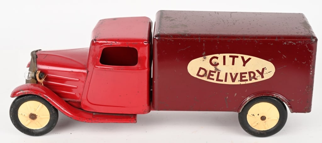 STEELCRAFT CITY DELIVERY TRUCK w/ LIGHTS (1 of 5)