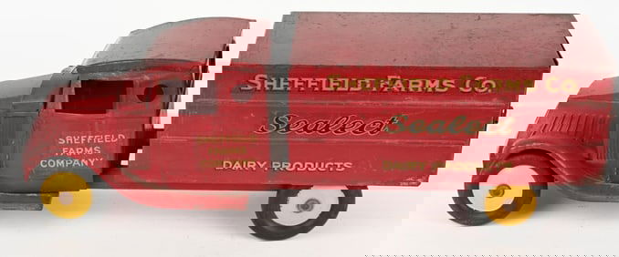STEELCRAFT MACK SHEFFIELD FARMS DELIVERY TRUCK