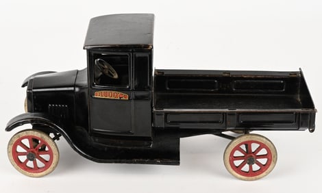 BUDDY L PRESSED STEEL FLIVVER 1 TON DELIVERY TRUCK