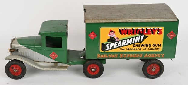 BUDDY L WRIGLEY'S RAILWAY EXPRESS TRUCK