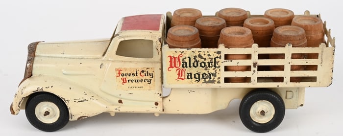 METALCRAFT ART DECO WALDORF BEER DELIVERY TRUCK