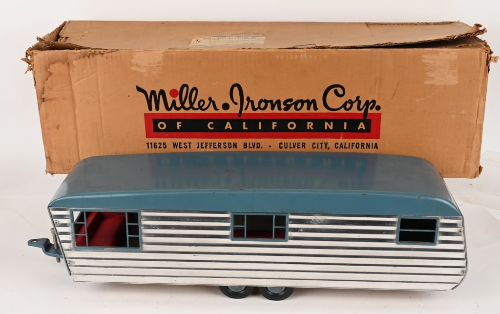 SMITH MILLER HOUSE TRAILER w/ BOX (1 of 8)