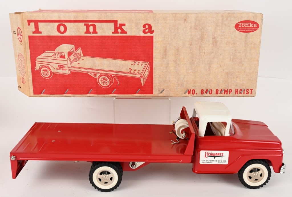 TONKA SCHWARTZ RAMP HOIST TRUCK w/ BOX (1 of 12)