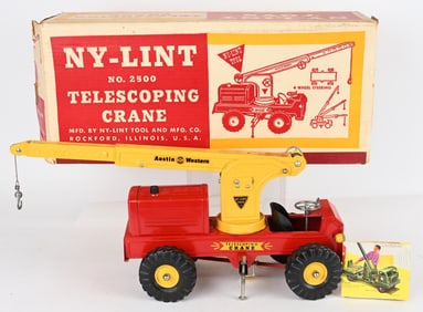 NYLINT TELESCOPING CRANE w/ BOX