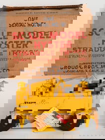 DRUGE HYSTER STRADDLE TRUCK w/ BOX